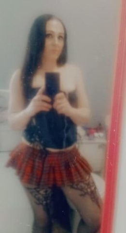 I AM AVAILABLE AROUND THE SPRINGFIELD AREA FOR IN CALL OR OUTCALL OR CARDATE SO CALL ME IF U WANT TO SCHEDULE. - 1
