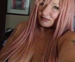 Lisamarie the legend, porn enthusiast, thick white milf, SEXY AF, cockworshipping vixen - Image 5