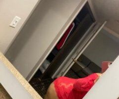 SUPER WET FIRE PUSSY WITH SOME HEAD TO MATCH - Image 2