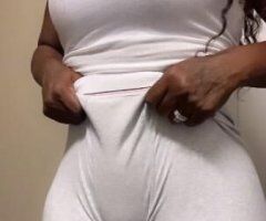 Des Moines escorts - the girl next door back in town