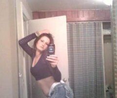 BADDEST BITCH WITH NO TEETH - Image 4