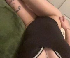 new girl in town🌹🍒🫦 limited time only! dont miss your chance!💜💋 - Image 2