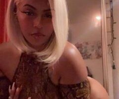 You Favorite Erotic MASSAGE fantacy 🥰 In Town Book me for a session 💕 - Image 2