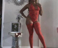 Little Rock escorts - PReTTY BuNs