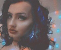 Bakersfield escorts - 😜MANIC MONDAY😜take| some time b4 the grind to get s special🚨ends@9am_"BnG*@ $65!★Want it all but*QUICK*$100★Have More Time*HHR*or $135🚨CUM VISIT THIS THICC READY 2 PLZ MILF!!ORALLY TALENTED+TIGHTGRIPPIN 😻