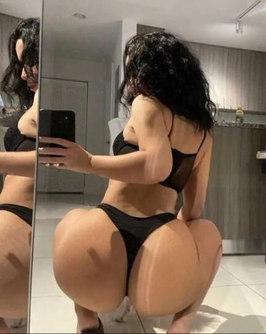 available my baby 💋 - 1