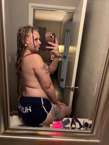 snowbunny ready to give you amazing time! - 1
