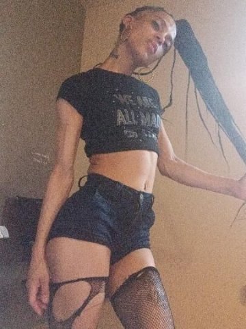 NO OUTCALLS INCALL ONLY! Also text first don't call we'll get on the phone whenever and if that time comes. - 1