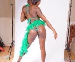 Columbus escorts - Sweet, Petite Treat, Natural