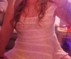 2 hot blondes,, very trustworthy and fun to be around. Very discreet location. Come see us!! - Image 7