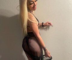 Tucson escorts - come see me , overnight special . pretty pussy. incall special $100 20 min