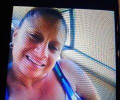 seeking men that are serious no body under 30 please i want to have fun not babysit - Image 4