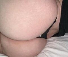 NEW in town! Your Fav Blonde Bombshell🍑😋💋💋💋 - Image 2