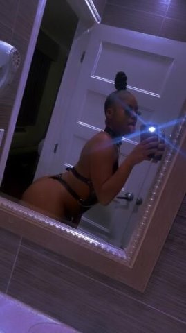 Baddie😍 With a fatty!🍑 - 1
