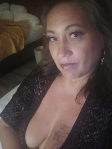 EXOTIC 💦SQUIRTING 💦MILF.... CUM GET💦 WET 💦WITH ME IN PACIFIC BEACH - 1