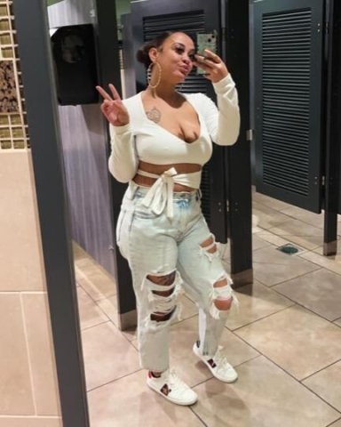 ✨A DRIZZLE OF THIS BUSTY CARAMEL TREAT WILL HAVE U COMING BACK FOR MORE!! ☺💕👑 - 1
