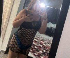 THICKKKK & JUICYYY 😏💦 - Image 3