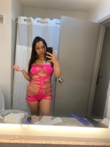 hey baby cum spend sunday with me 🥰 incall avalible - 1