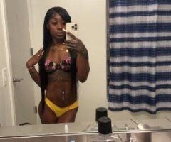 SWEET PETITE CHOCOLATE TREAT😘📱 - Image 4