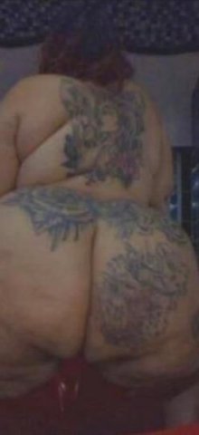 // OUTCALLS PHAT BBW WIT A PHAT PUZZI💋🫦 DA real MS juicae red berry Tatted - 1