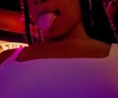 Austin escorts - I NEED A LAPTOP 💻 AND A TABLET OR SPOIL ME AND PARTY WITH ME.😏 YOU'LL LOVE IT I GUARANTEE IT🫰