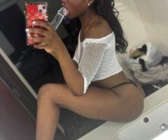 NEW IN TOWN🔥INCALL & OUTCALLS 💦🫦UPSCALE MEN ONLY 😩FREAKY & Safe - Image 2