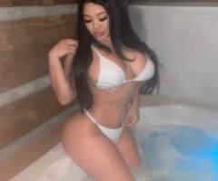 Norfolk escorts - Sweet, petite & CURVY Asian!