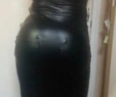 St. Louis escorts - Im Available.. specials all day today.