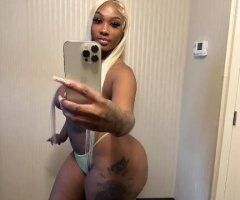 Milwaukee escorts - 👅🌸Hottie Paisleyy AVALIBLE NOW👅🌸