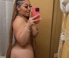 THICK LATINA 💦 In Town One Night Only - Image 8