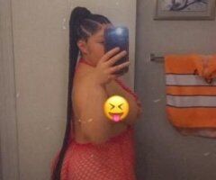 THICK LATINA 💦 In Town One Night Only - Image 10