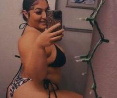 THICK LATINA 💦 In Town One Night Only - Image 11
