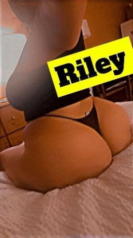 Riley All NEW 😘😘💕supper soaker 🌊 FaceTime verification available - 1