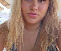 Busty Sexy Escort Outcalls - Image 2