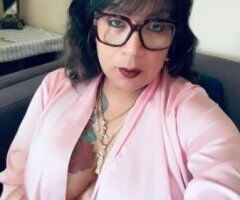 Beautiful thick Mexican cougar Boomshell Ready To Play - Image 3