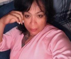 Beautiful thick Mexican cougar Boomshell Ready To Play - Image 7