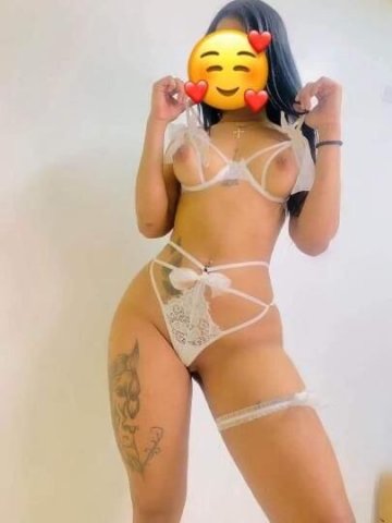 latina hot I’m available now I’m new in the area call me babe🥰 - 1