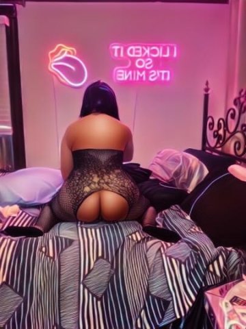 Sexy Curvy Ass And Clean PussyJ Hot BeautifulA  Wet & TightINCALLS & OUTCALLSavailable 24/7*些 100% GAURANTEEDSATISFACTION W* - 1