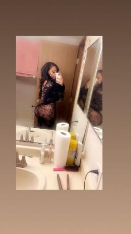 THICC and curvy - 1