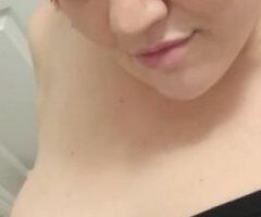 😘Meet me in South Memphis tonight 💦Fat, Wet, Tight Pussy💋 BBW 😛 BBD friendly🍆 let me show you how she can grip that dick.🍆 - Image 9