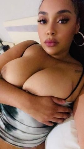 BIG TITTIES&ASS😍✅ PRETTY FACE 💦🌊 - 1