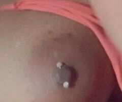 Milwaukee escorts - Head & pussy specials incall only