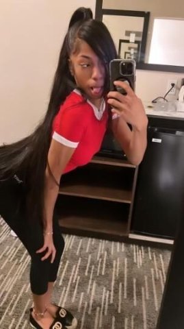 hey boo doing incalls today dont miss my deal - 1