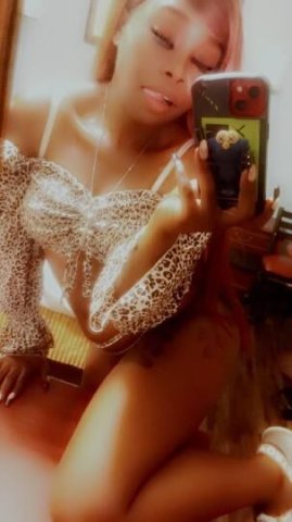 Sexy Deep Throat Qween💦👅🍫👯♀(Outcalls/Car Play) Available - 1