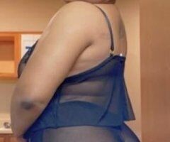 Louisville escorts - KELLY