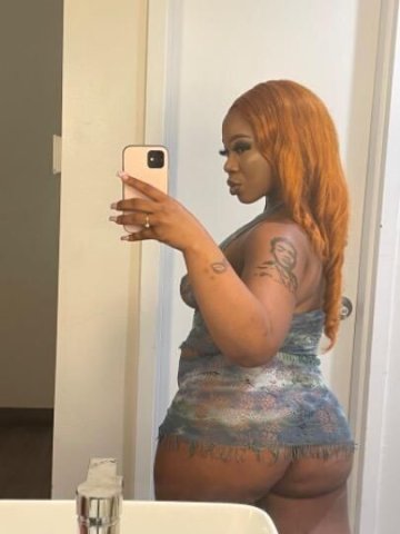 CURVACEOUS , SEDUCTIVE & WET 👅 AVAILABLE NOW 📲 IN TOWN FOR TONIGHT ONLY ✅ - 1