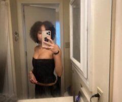 Looking for a good time filled with Roses 🌹 💕 - Image 4