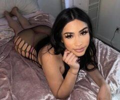 Creamy Latina Pussy Mamii 💦👅 - Image 3