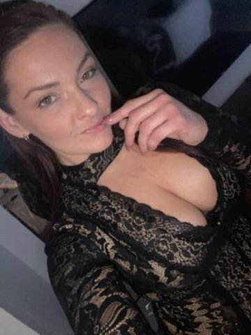 😍🔥💦💋NEW in TOWN BOMBSHELL 💯🔥💋 - 1
