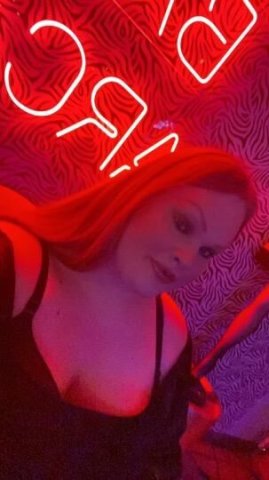🎃🎃✨⭐ BBW Trans in Greensboro 😘😘🎃🎃 2 girl show with female and bbw female - 1